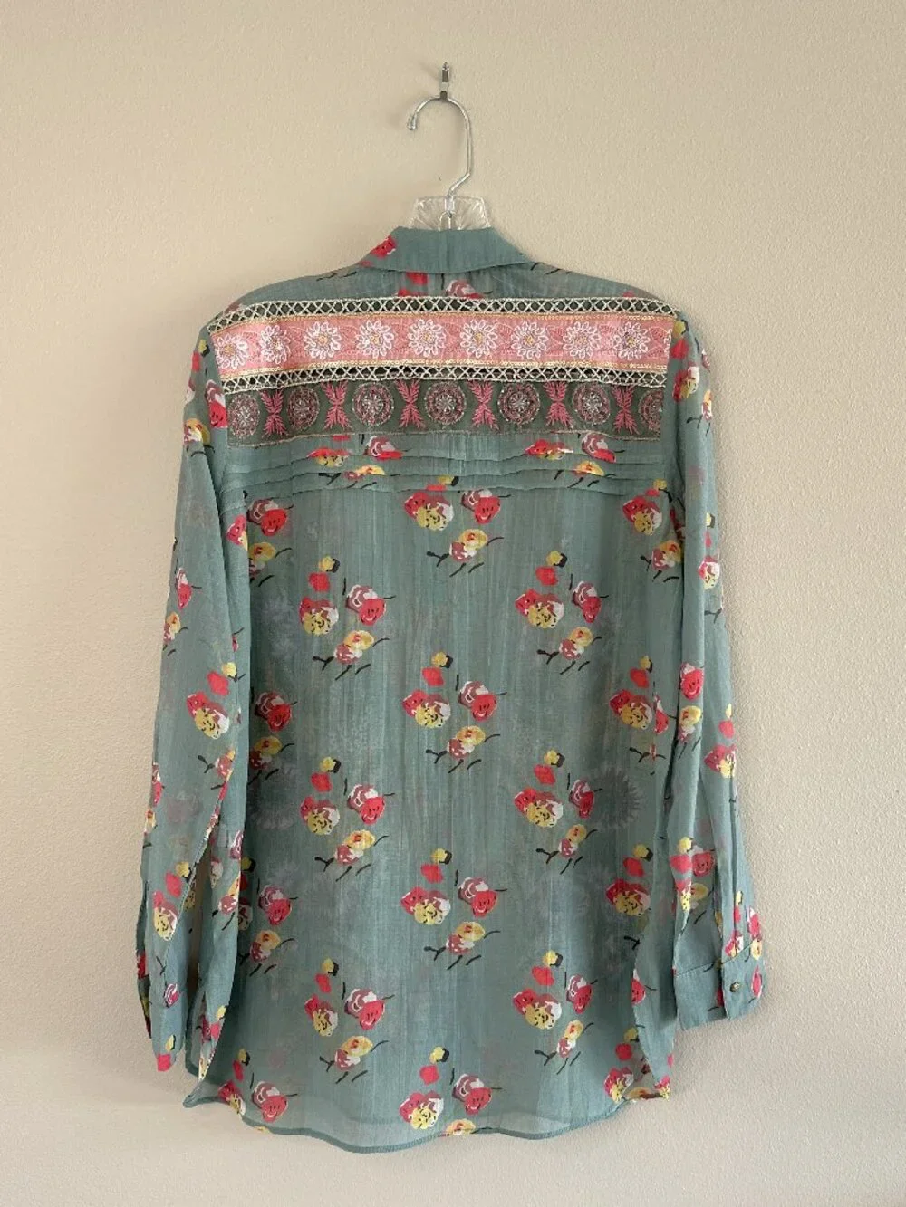 Aratta Silent Journey MIA Grace Floral Embroidered Blouse, S, Green Boho Artsy